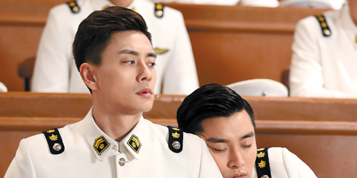 《偏偏》男神女神撒野卖萌 还计较剧情?