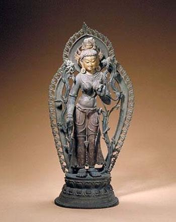 清宫遗存之绿度母立像 清乾隆(1736——1795年) 内地 红铜制 高80cm