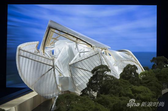 巴黎路易威登基金会建筑设计与建造展厅-黑房间