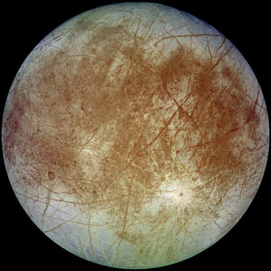 这颗“白里透红”,看似一片死寂的星球说不定能够容纳得下生命,甚至复杂生命在那里居住。