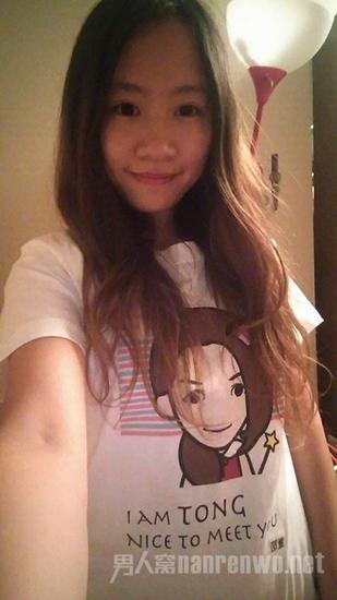 邵童生活照。