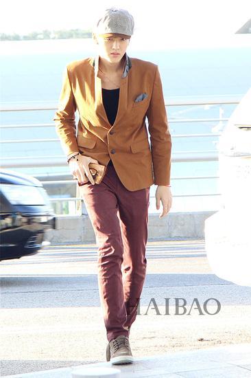 吴亦凡2012年11月1日机场街拍