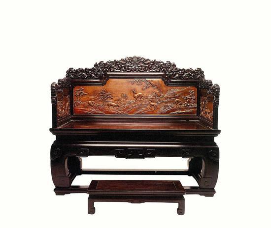紫檀雕花宝座及脚榻(拍品编号:1509)起拍价¥1,200,000