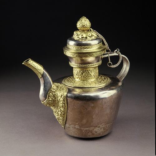 清 西藏 银茶壶 高30、宽29厘米 重1525克 银质 五世达赖喇嘛敬献清政府