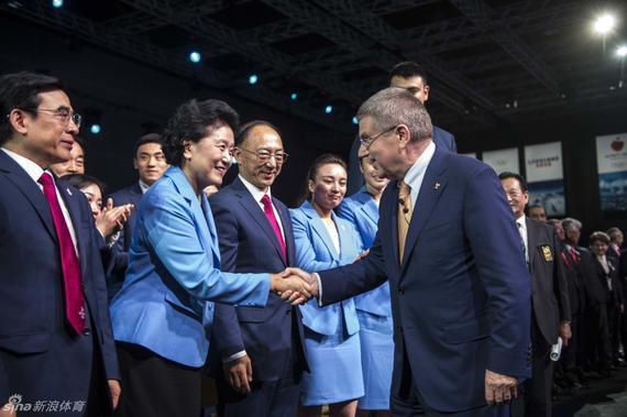 国际奥委会主席巴赫祝贺北京