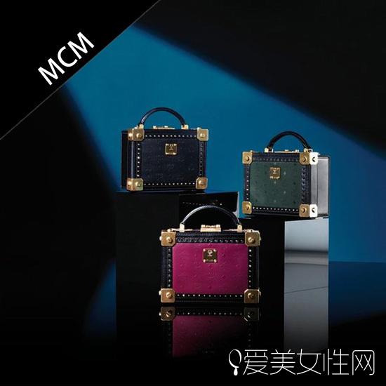 柳丁硬皮小方包