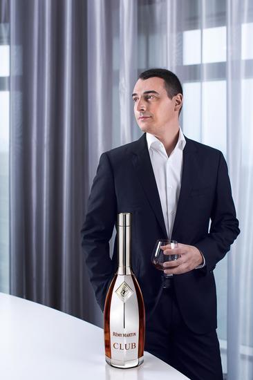 人头马第五任首席酿酒大师巴蒂斯特·卢瓦索