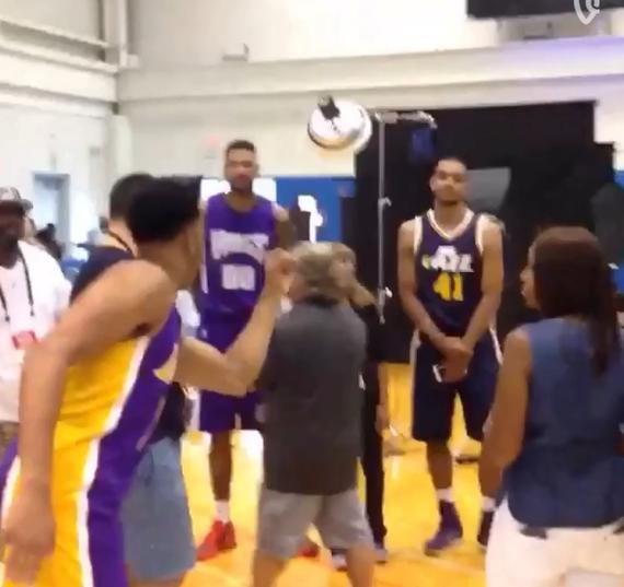 ��������ף