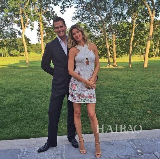 吉赛尔-邦辰 (Gisele Bundchen) Po与老公汤姆-布兰迪 (Tom Brady) 私照