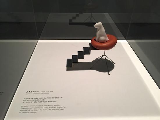 小狗楼梯