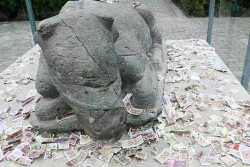 西安“神兽”文物