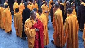 释永信为爆炸死伤者祈福