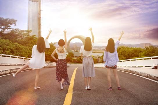 高校校花组团带你游集美