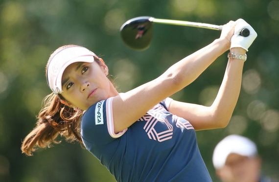 似鸟家具女子赛黎佳韵压线晋级 李宝美单独领