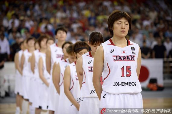 日本女篮15号王新朝喜是位中国姑娘