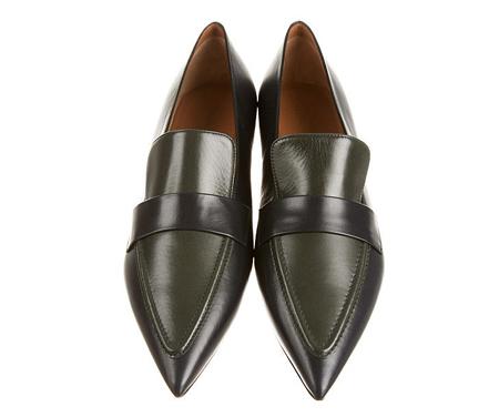 品牌:CELINE 参考价格:$395