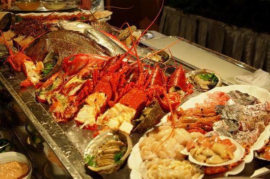 自助餐(新浪配图)