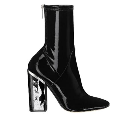 品牌:DIOR 参考价格:$1,960