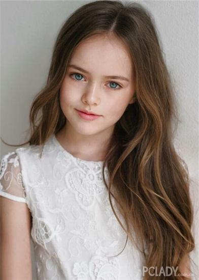 克里斯汀娜-皮曼诺娃(Kristina Pimenova)