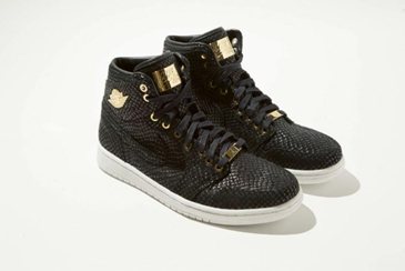 初回发售日期:2015年/初回发售价:USD 400/eBay参考价格 :USD 495 - 900