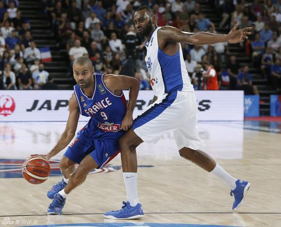 帕克0分法国全胜晋级 波兰克芬兰携手入16强_