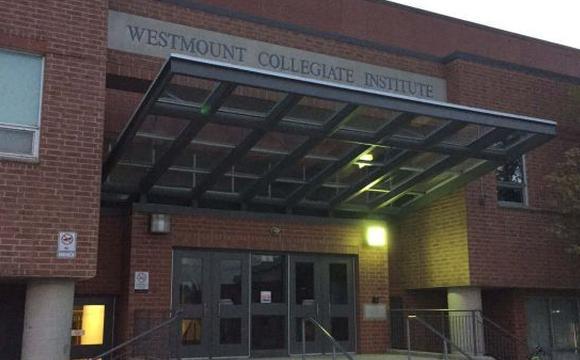 Eunice就读的加拿大 westmount collegiate institute