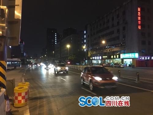 清江中路二环路口7点半