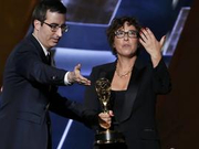 组图：《奥丽芙-基特里奇》揽限制剧五奖