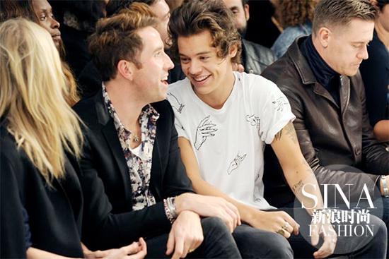 Harry Styles在伦敦时装周头排