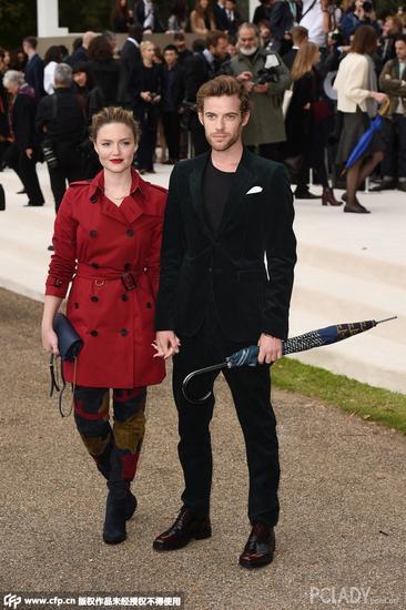 荷丽黛-格兰杰(Holliday Grainger)和卢克-崔德威(Luke Treadaway)