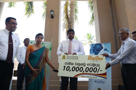 斯里兰卡彩票局为肾脏基金会捐资100万卢比
