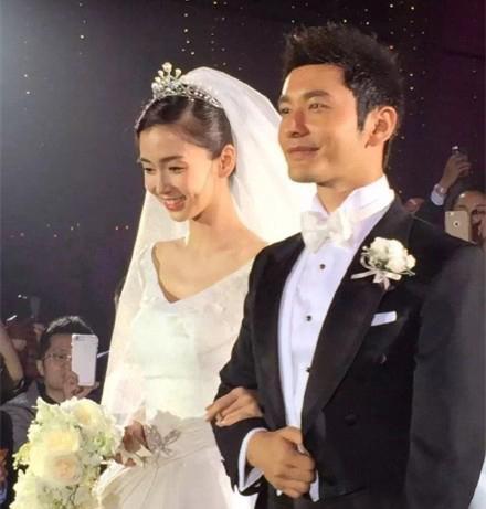 今晚的baby美出了新高度