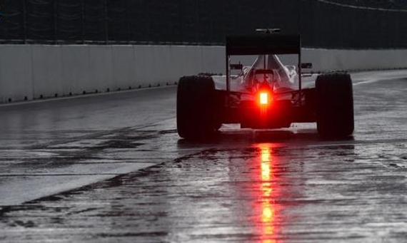 降雨光顾F1俄罗斯站