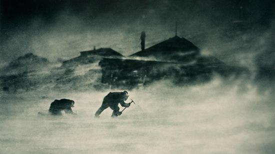 这是大约发生于1912年的一场暴风雪。
