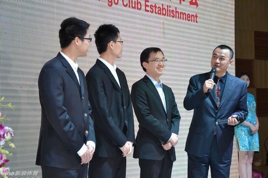 檀啸、胡跃峰、李喆和杨楷文所在的武汉三民年轻而有活力