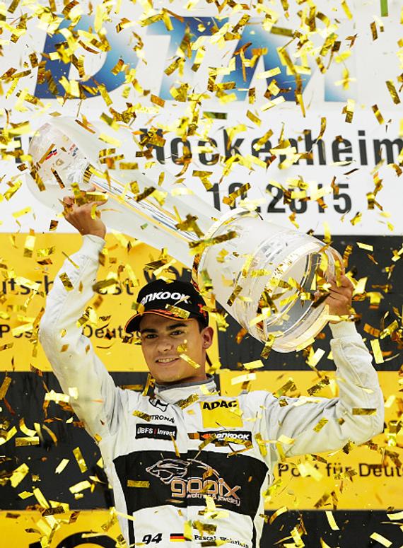 梅赛德斯预备车手帕斯卡-维尔莱恩加冕2015年DTM年度车手冠军