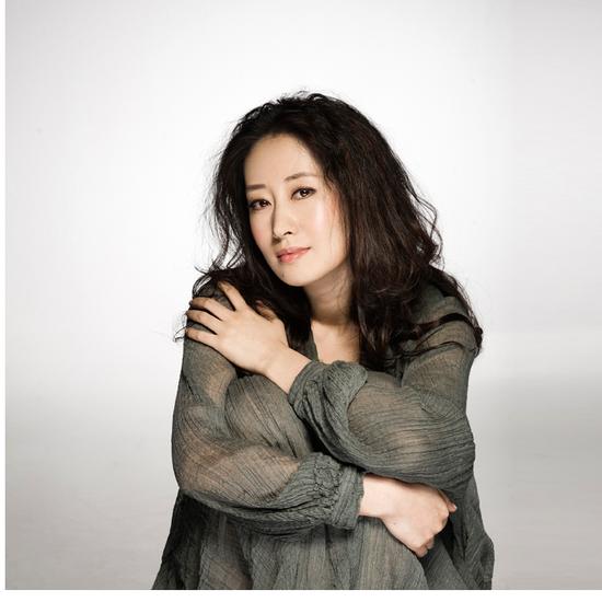 40岁女人有一种最美的状态叫“静妃”