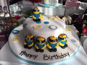 祝徐指导生日快乐！ 组委会为范忆琳教练庆生  