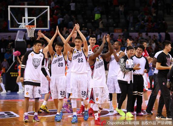 深圳客场酒店临时调换 周日北上战卫冕冠军