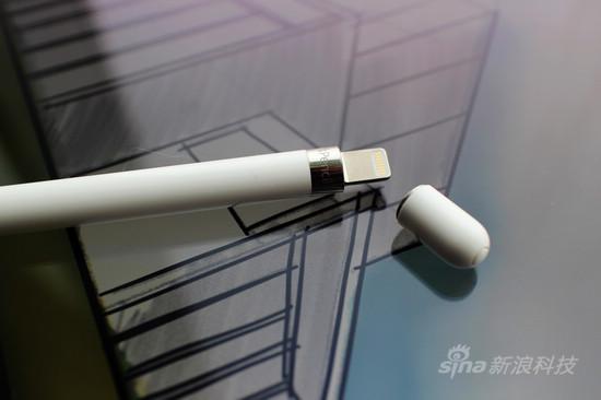 Apple Pencil的充电口