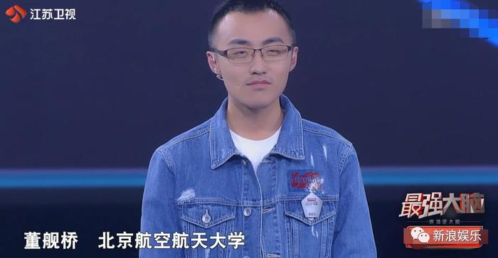 脑子好使的人都这么好看了？我酸了