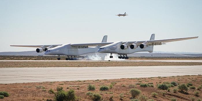 【工业之美】全球最大双体飞机完成首飞,未来
