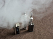 监管之下的电子烟商人：几家欢喜几家愁