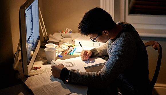 图片来源:视觉中国