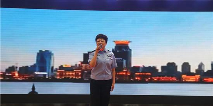 新疆第一监狱展金盾风采 向党的生日喝彩