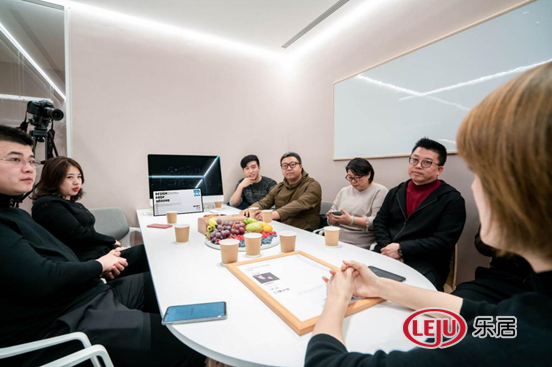 ���Ŀ��Coolfree����������ý DESIGN DROP AROUND��һ��