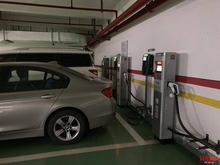 城市样本|车桩比低于北京，上海电动车充电桩够用吗？