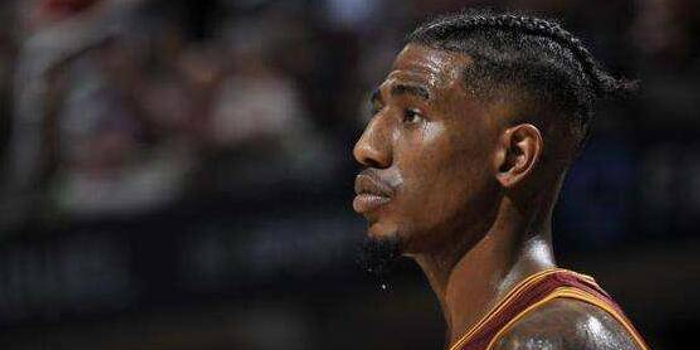 加盟许久终于打出代表作,火箭队侧翼在季后赛