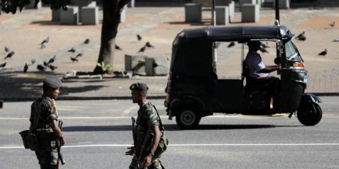 数千士兵搜索斯里兰卡爆炸案嫌犯 逮捕数名外