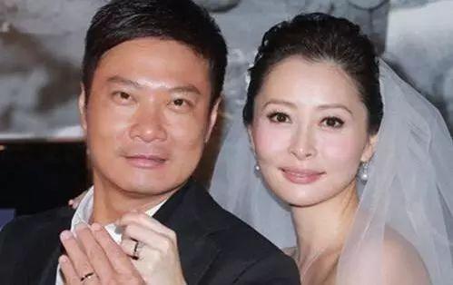 香港著名演员曾为拍戏脚骨断裂 如今花费千万购入豪宅供妻女生活
